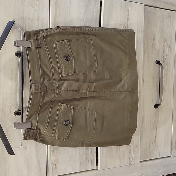 Banana Republic, khaki, size 2, cargo, mini skirt - Picture 2 of 2